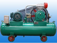 空壓機(jī)不定期保養(yǎng)會有什么后果？